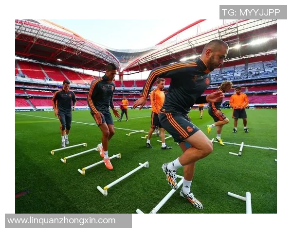 足球耐力实力榜单权威发布揭示各队真实实力与潜力分析