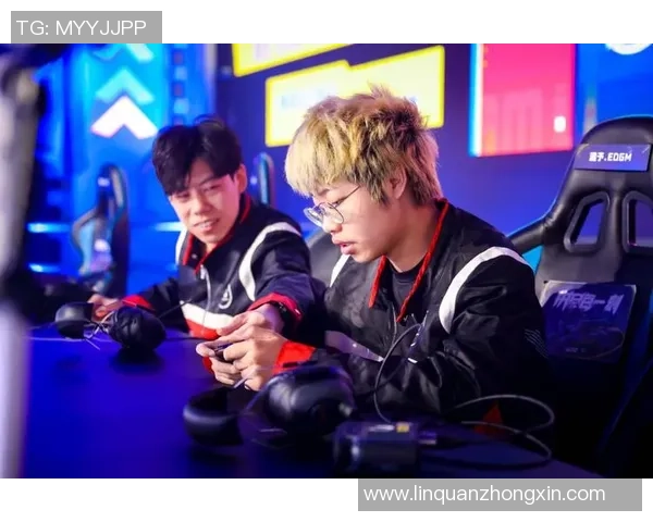 重庆足球队的崛起之路：邀请赛中的拼搏与荣耀