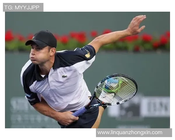 黄伟专访：从青涩少年到网球巨星的奋斗与成长之路